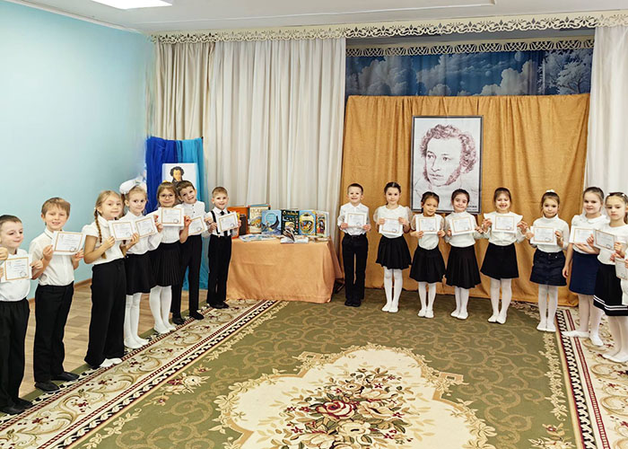  lskndflsknfnofno34o6563